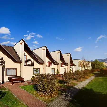 Village Tatralandia Tatil parkı 2*